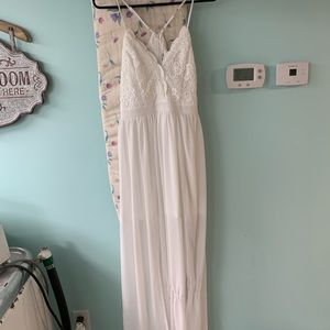 Long White Floral Dress Size M